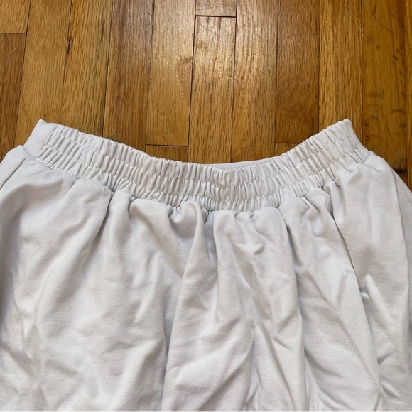 Teela Girls White Knee Length Flowy Skirt Size 16 - Picture 6 of 9